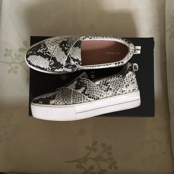 Halogen Blakely Platform Slip-on Sneaker Python Embossed - 7.5 - Picture 3 of 5
